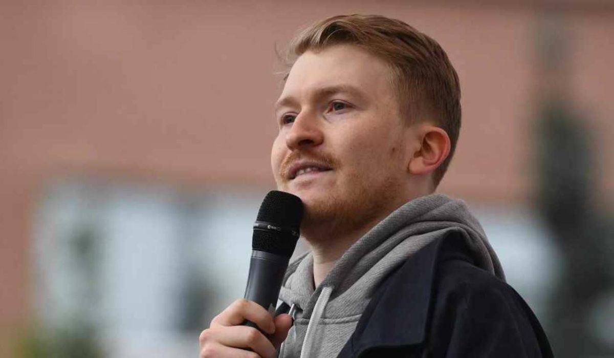 Мосгорсуд закрыл дело против Поперечного* о дискредитации армии