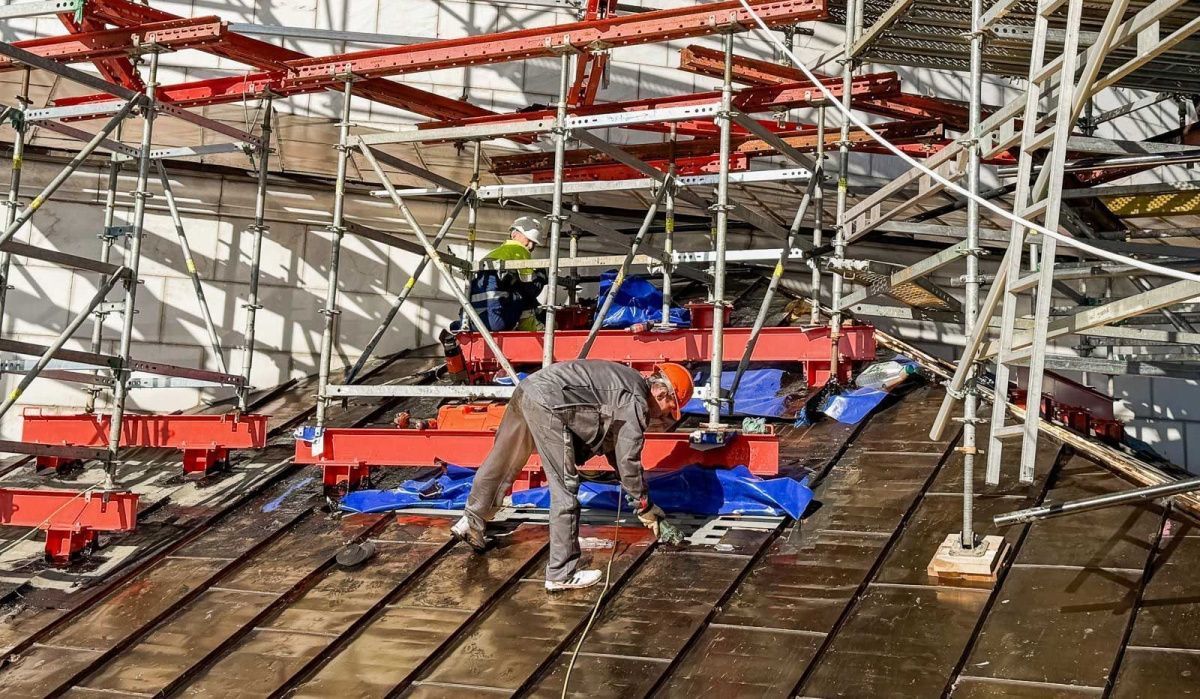 В Храме Христа Спасителя приступили к ремонту главного купола