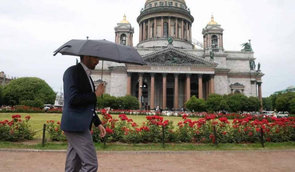 Леус рассказал о погоде в Петербурге на 3 мая