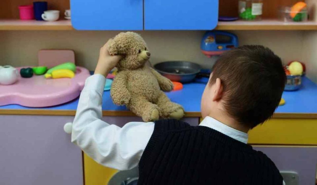 Началось строительство детского сада с бассейном в Стрельне