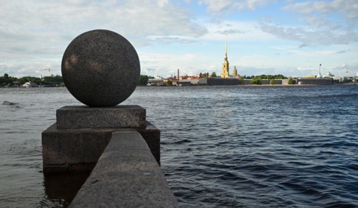 В Санкт-Петербурге открыли защитную дамбу