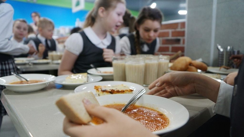 Творожное суфле и биточки из трески. Московские школы оригинально подошли к формированию здорового меню