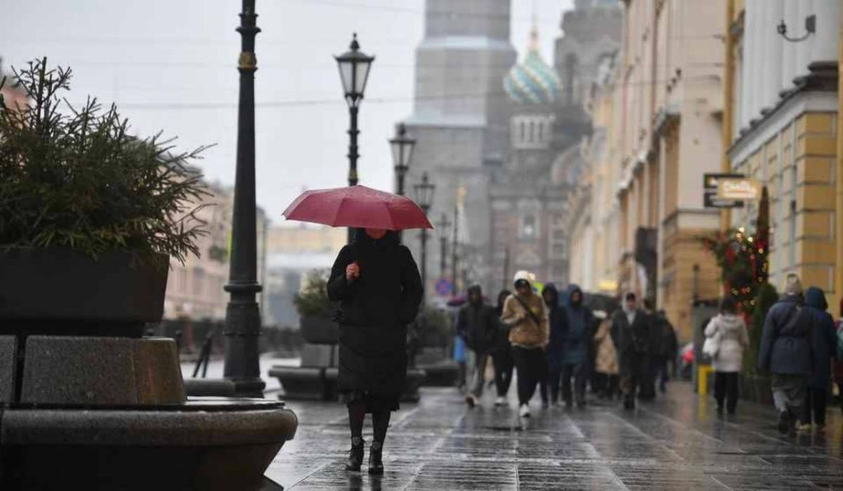 Синоптик Леус дал прогноз погоды в Санкт-Петербурге на 23 сентября