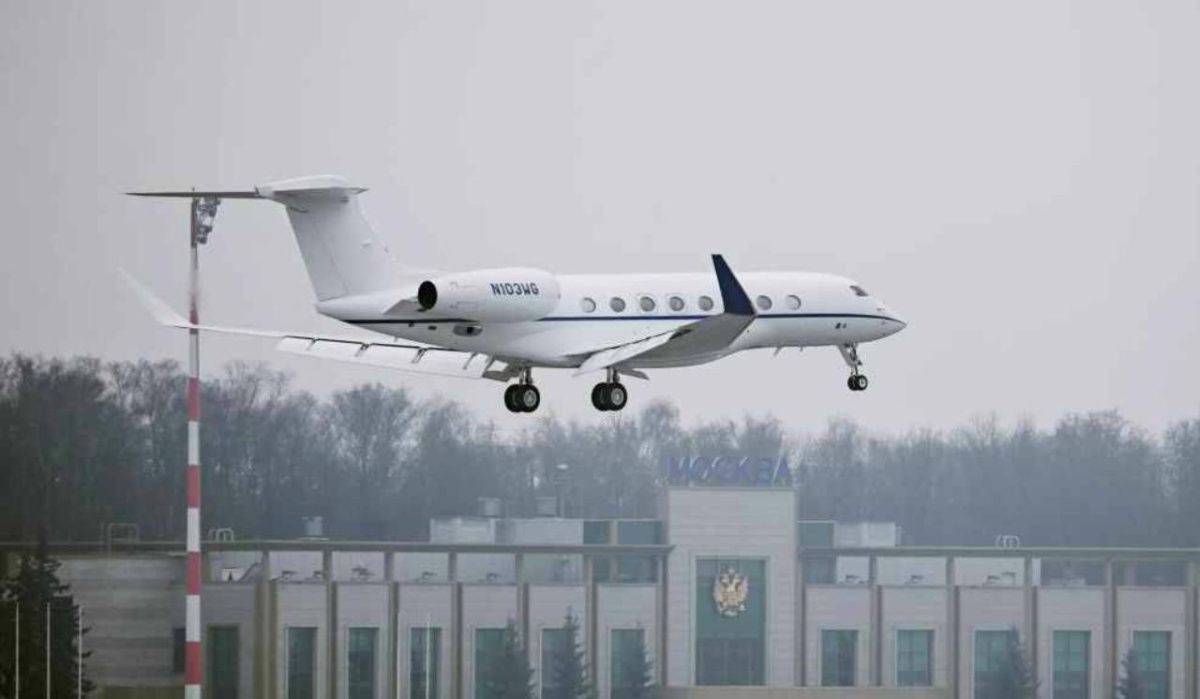 Самолет из США с Уиткоффом прибыл в Россию