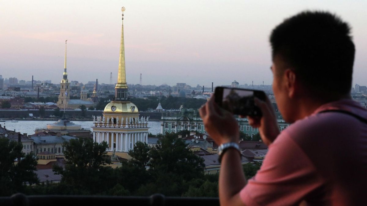 В Питере снизили налоговую нагрузку на турфирмы