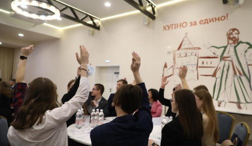 Школьников Нижегородской области приглашают обучиться азам дипломатии 