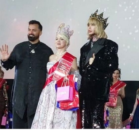 Сергей Зверев наградил жительницу Перми титулом "Мировая красавица 2024"