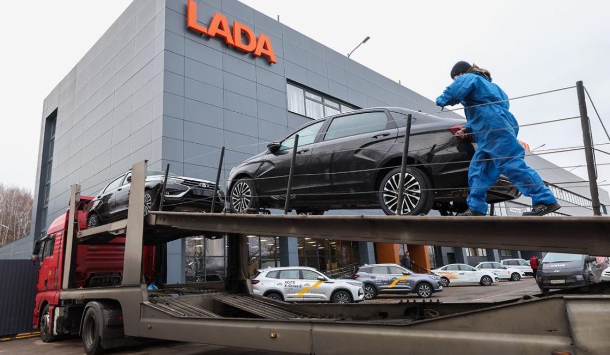 &quot;АвтоВАЗ&quot; объявил отзыв 47 тысяч автомобилей Lada Vesta и Largus