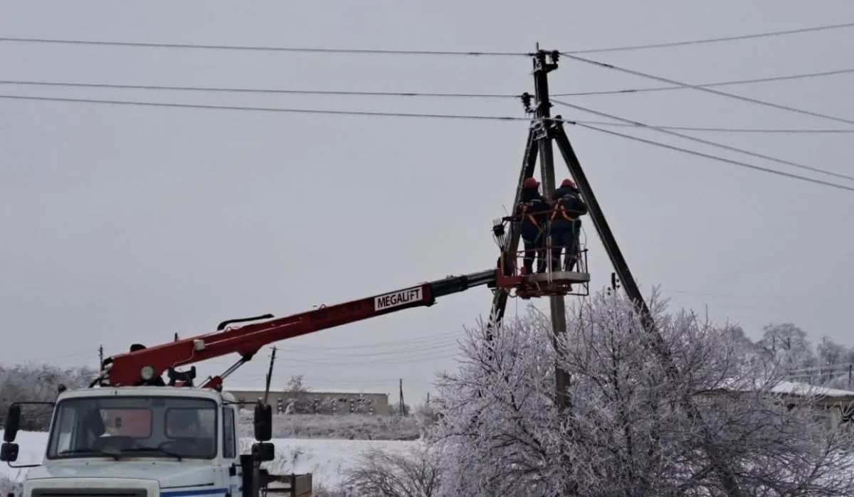 В Нижегородской области продолжается ликвидация последствий ледяного дождя 